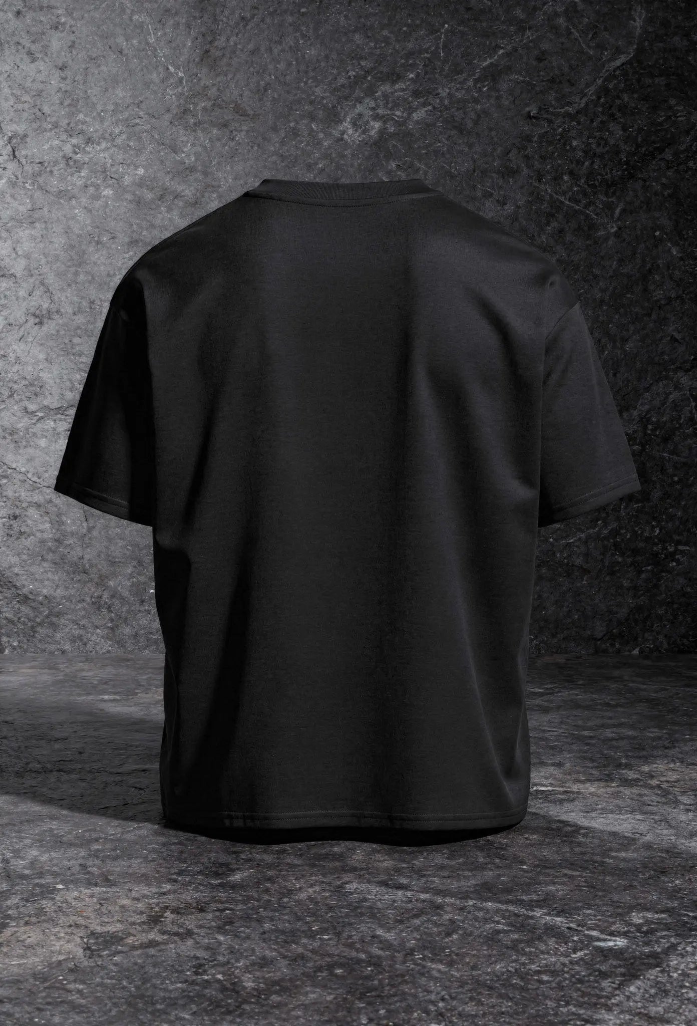 Love like Jesus Shirt schwarz – Rückenansicht – Christliches Premium Shirt 240 GSM