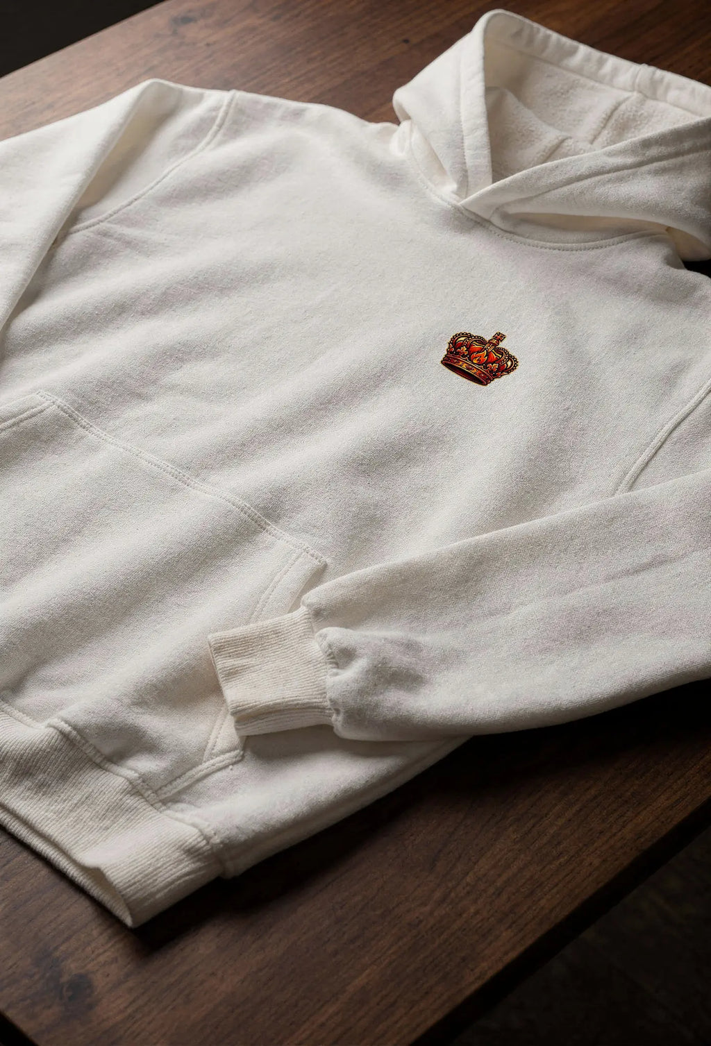 Faith Hoodie Weiß – Christliches Design auf der Brust – Faith-Based Streetwear
