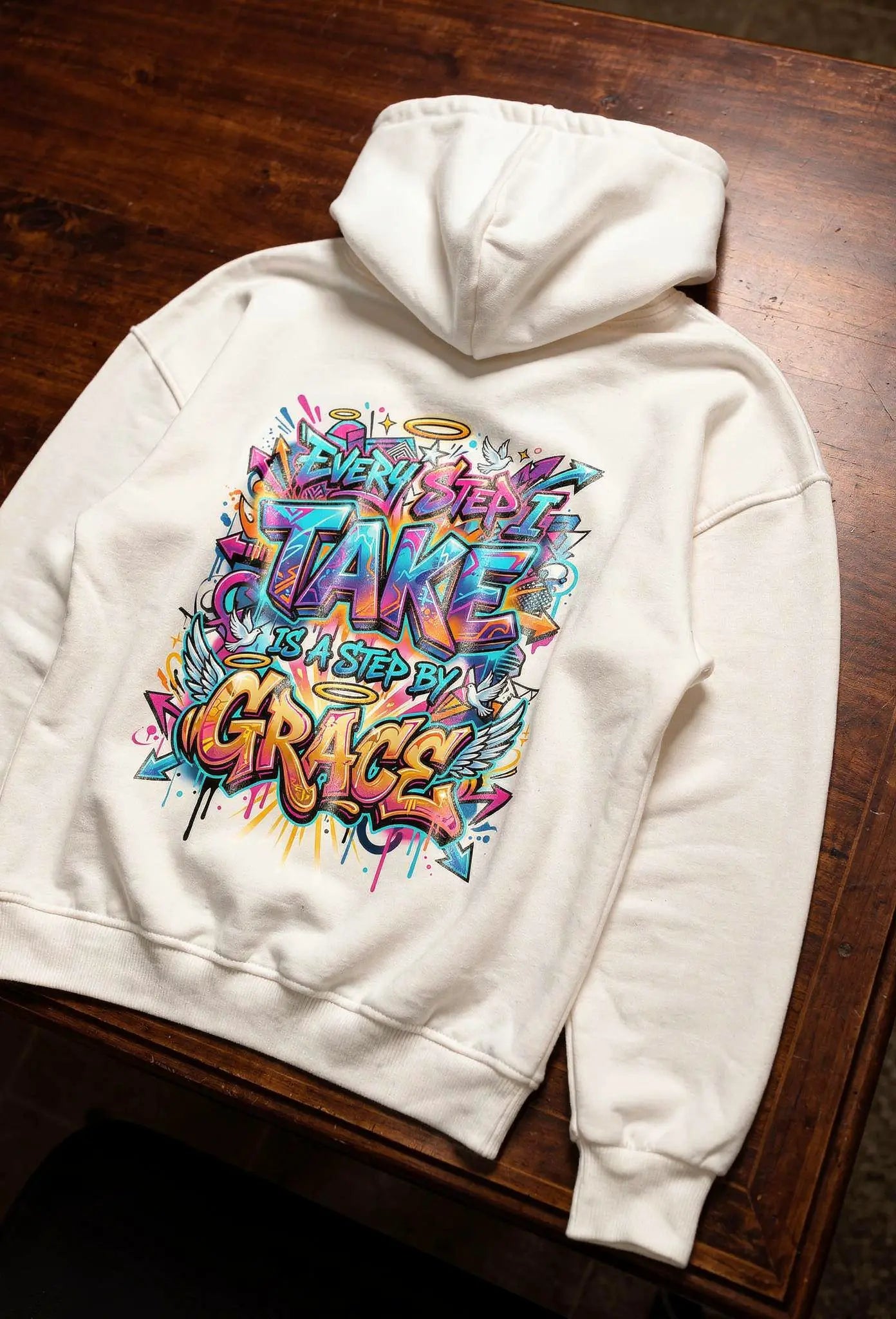 Grace Hoodie Weiß – Rückenansicht – Christlicher Premium Hoodie 380 GSM