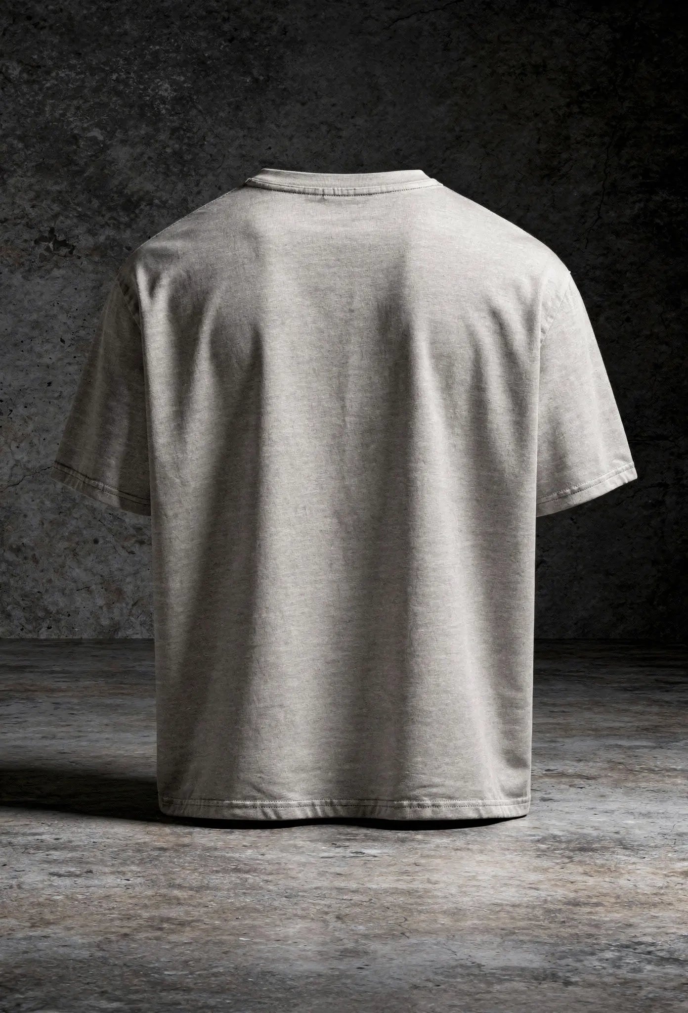 Love like Jesus Shirt Grau – Rückenansicht – Oversized Shirt von FirstChojce