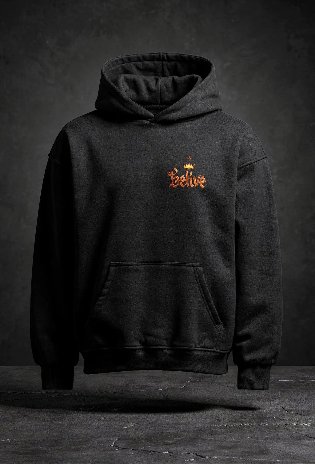 Trust God Hoodie Weiß – Vorderansicht – Christlicher Oversized Hoodie von FirstChojce