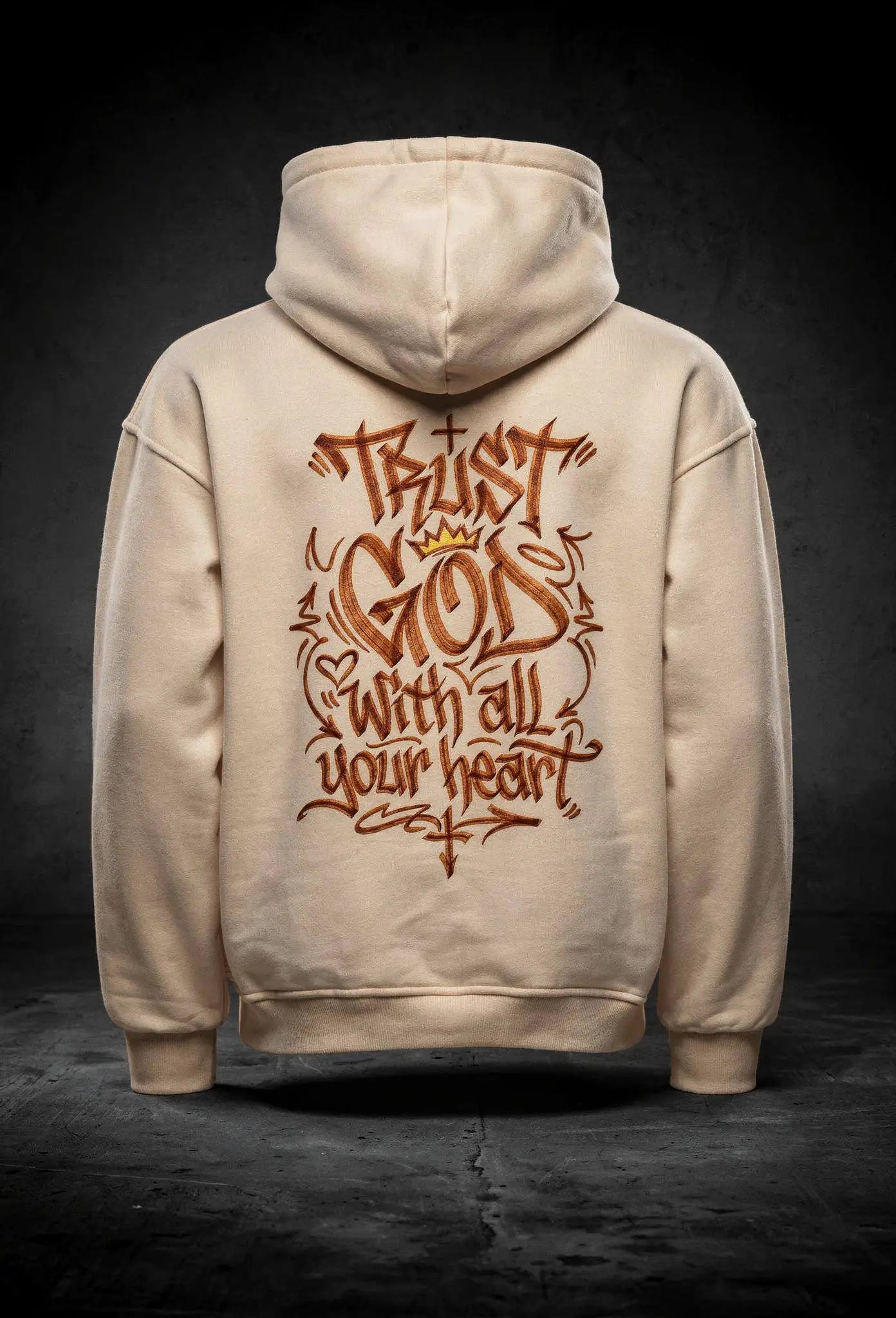 Trust God Hoodie Natural Raw – Rückenansicht – Christlicher Oversized Hoodie von FirstChojce